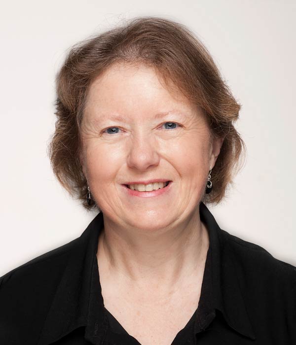 Jenny Raymond - Premium Commercial Lawyer, Adelaide - Senior Conveyancer & Paralegal